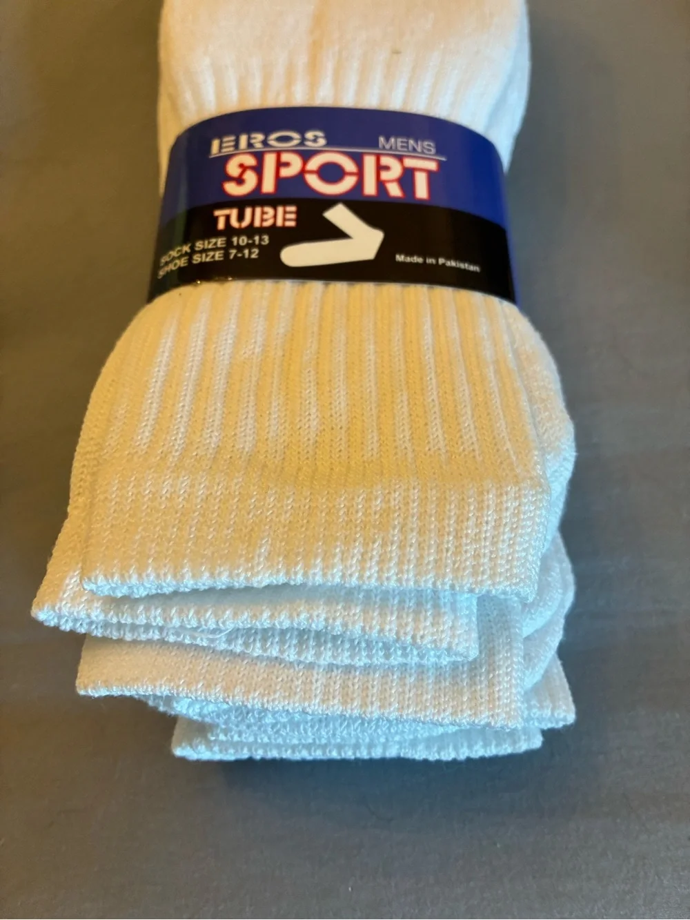 9 Pair Eros tube socks sz 10-13